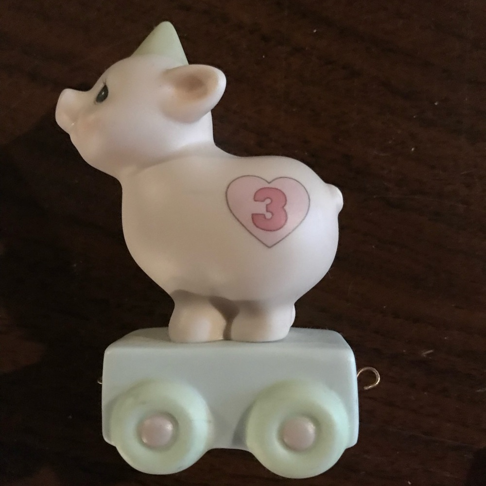 1985 Precious Moments Birthday Series Train. 3rd birthday pig. Comes with box